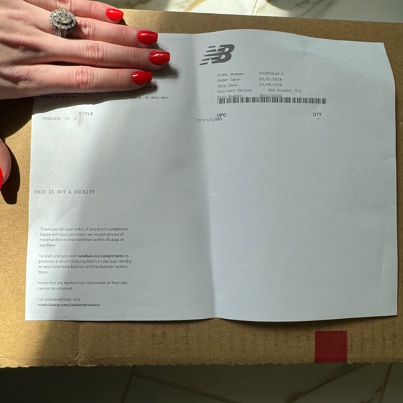 New Balance 9060 RARE - Sydney Collection - Picture 6 of 8